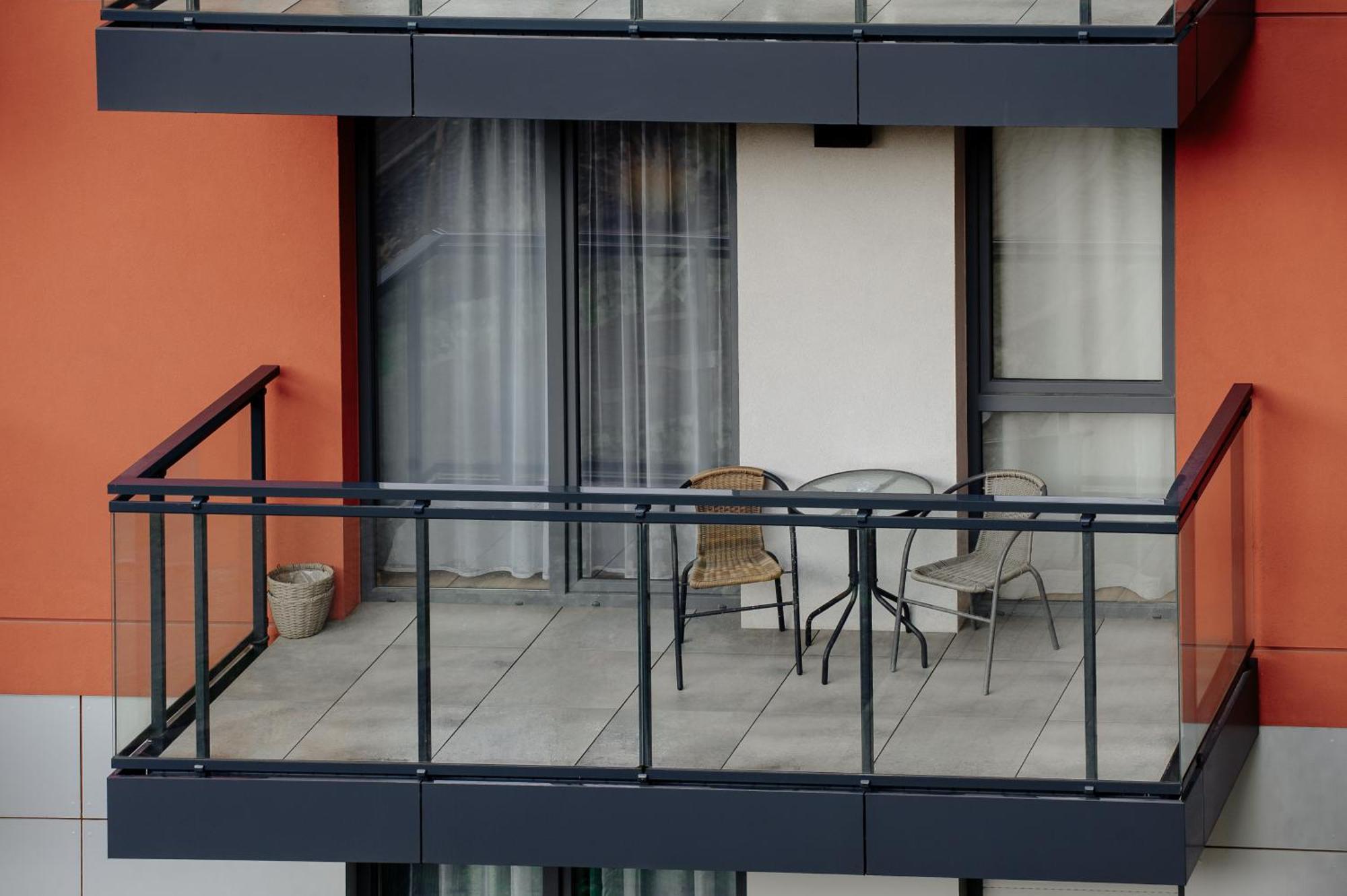 Like Home Apartments คราคูฟ ภายนอก รูปภาพ