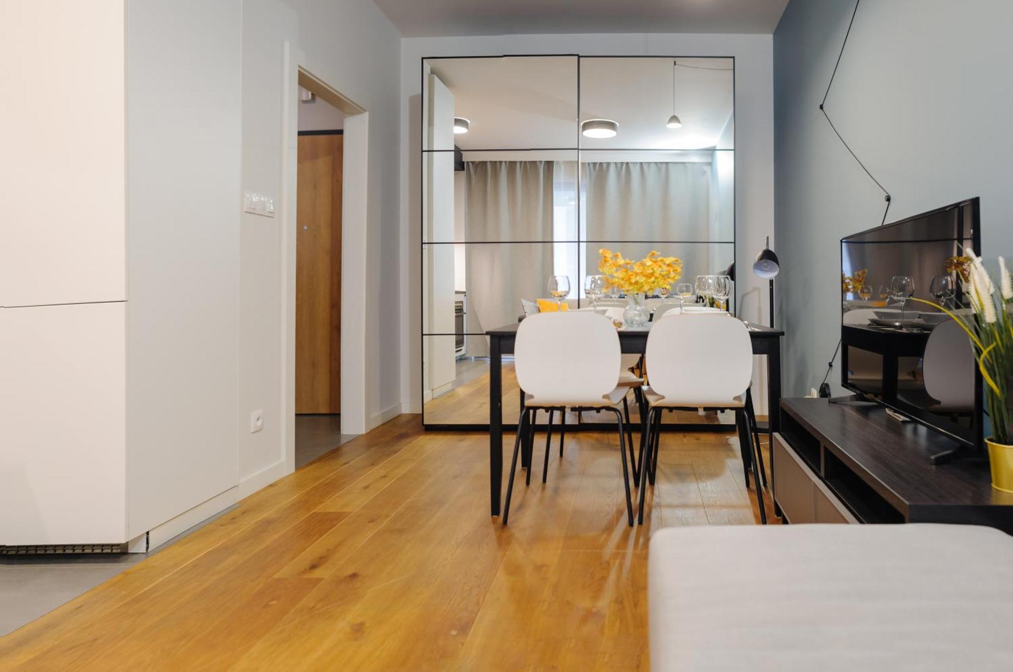 Like Home Apartments คราคูฟ ภายนอก รูปภาพ