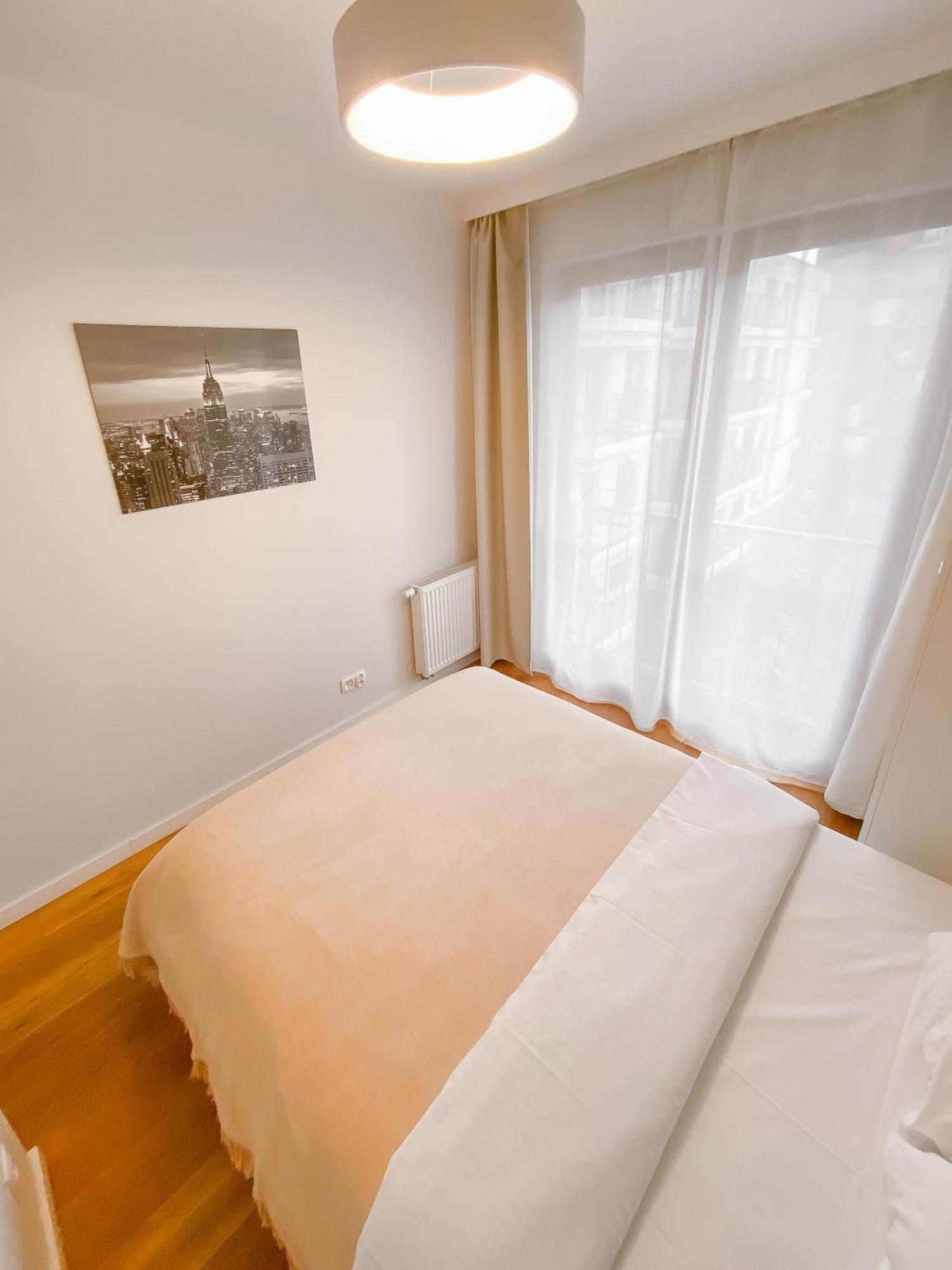 Like Home Apartments คราคูฟ ภายนอก รูปภาพ