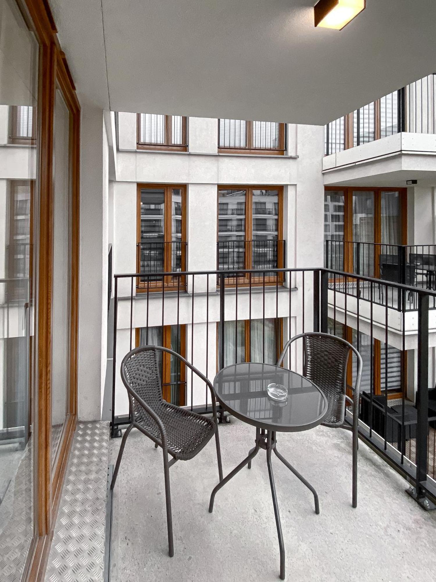Like Home Apartments คราคูฟ ภายนอก รูปภาพ